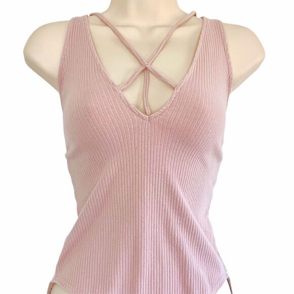 Express Pink V Neck Ribbed Bodysuit - Picture 1 of 5